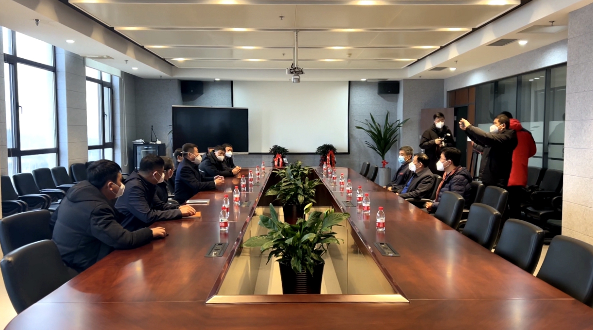参观纳税.jpg